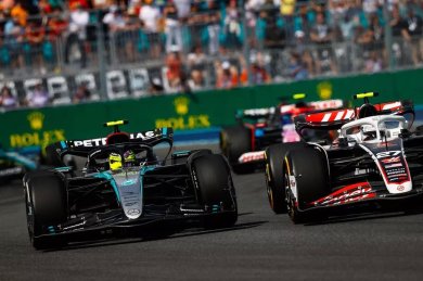 Coulthard: "Mercedes sorun yaşasa da F1 en rekabetçi dönemlerinden birini geçiriyor" 