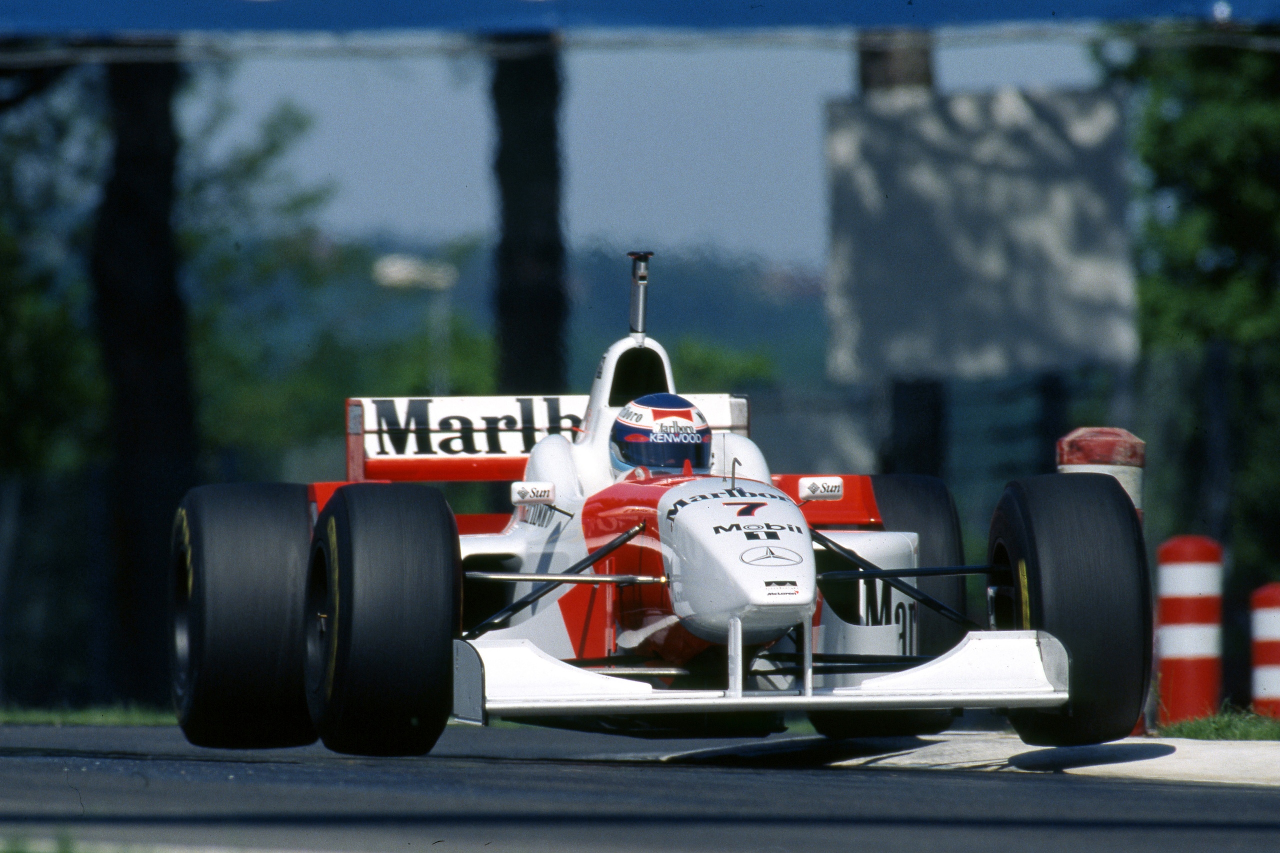 San Marino GP 1996 - Mika Hakkinen (McLaren MP4/11) 