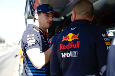 Imola'daki birinci antrenman seansında Verstappen'in mühendisi neden değişti 