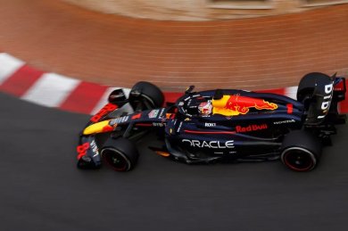 Verstappen: "Monako'da Imola'daki gibi bir mucize beklemiyorum" 